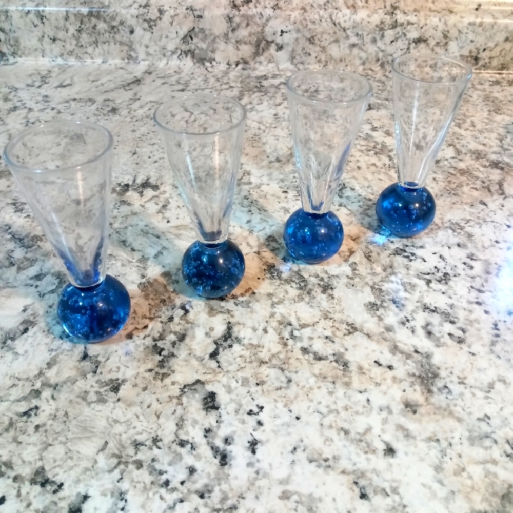 Ball base shot glasses (Set of 4)